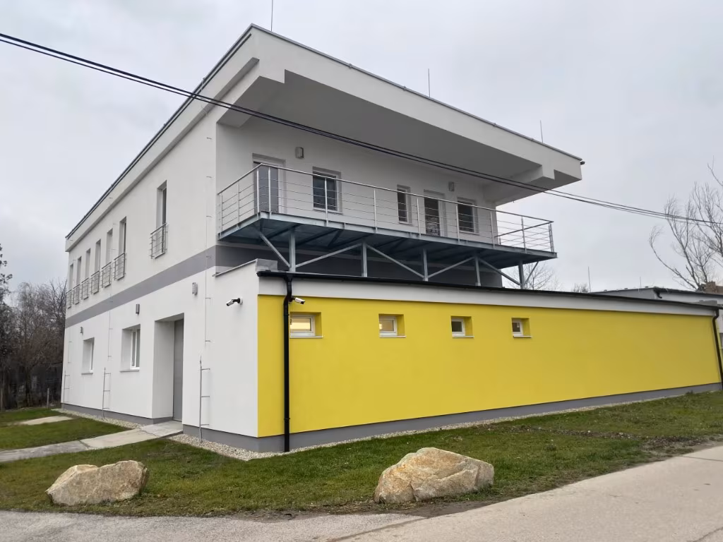 Pobočka JF Ivanka pri Dunaji - školiace a administratívne priestory